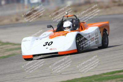 media/Oct-25-2025-CalClub SCCA (Sat) [[34c778dfbe]]/Group 6/Qualifying/